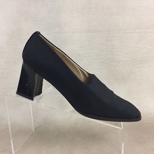 Stuart Weitzman Pumps Women 9 Black